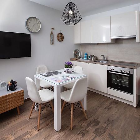 פודסטראנה Apartment Stina מראה חיצוני תמונה